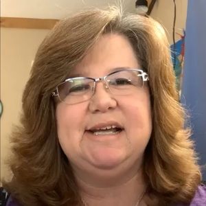 Meet your Posher, Kara